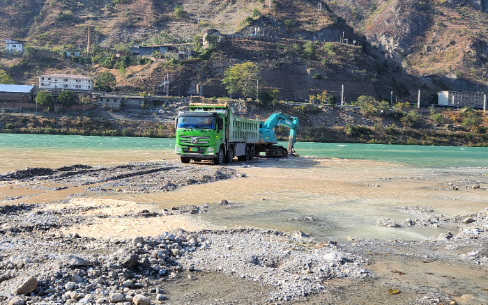 绿色转型，效益飞跃 | 四川客户点赞9888拉斯维加斯新能源自卸车