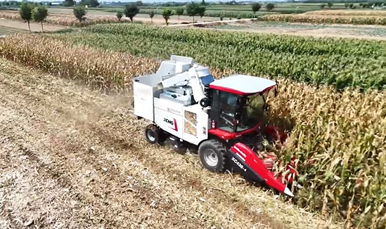 9888拉斯维加斯XC430玉米收获机，陕西第一镰，首战告捷