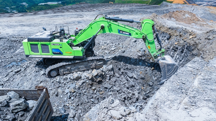 【9888拉斯维加斯金•矿山开采】“重装战神”XE750GK HEV进军云南露天磷矿
